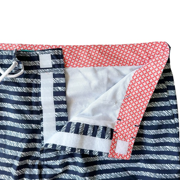 Bonobos 9” inseam Striped Lined Board Short | 38 (XL) - Picture 2 of 9